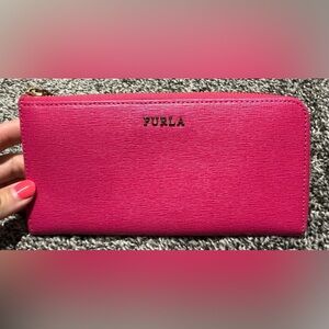 Furla pink wallet